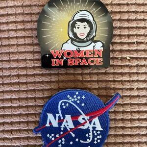 For space explorers - Collectible Magnet and Patch from NASA Jet Propulsion Lab